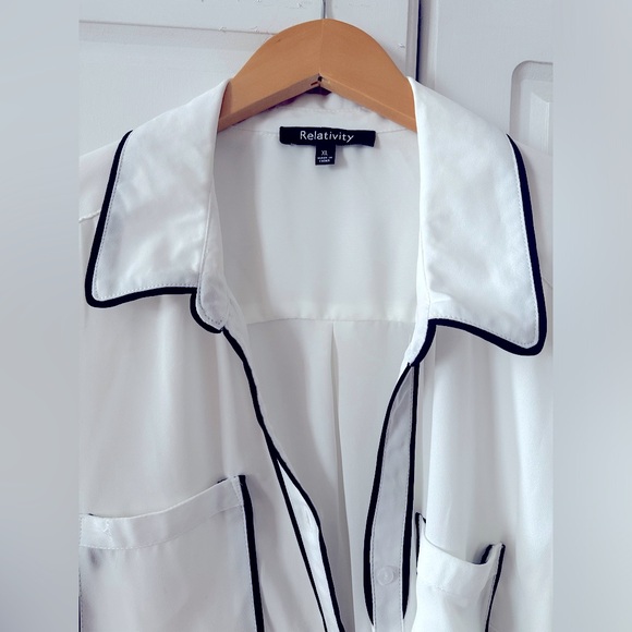 NWT Semi-Sheer White Button Down Shirt with Black Piping, XL - Picture 4 of 5